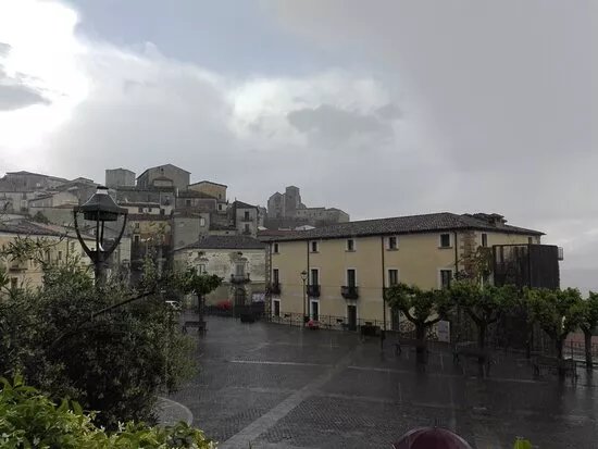 Piazza Tommaso Campanella