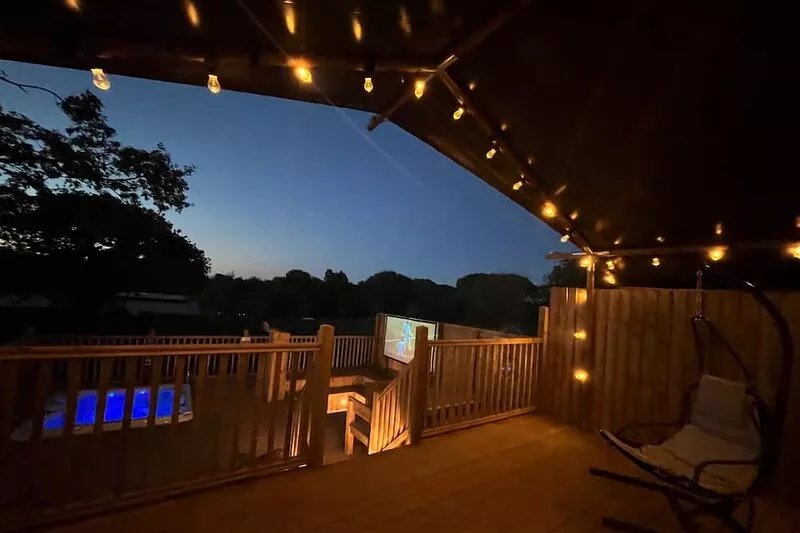 Aladdin Safari Tent Pembrokeshire