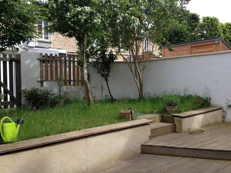 Nice house typical of St Aubin sur Mer, 3 bedrooms, 2 steps from the sea,