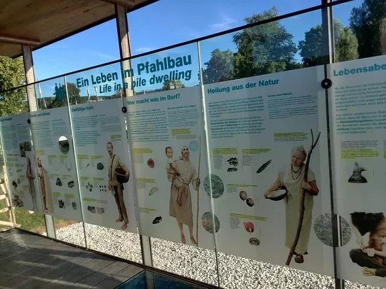 Pfahlbau Pavillon Seewalchen am Attersee