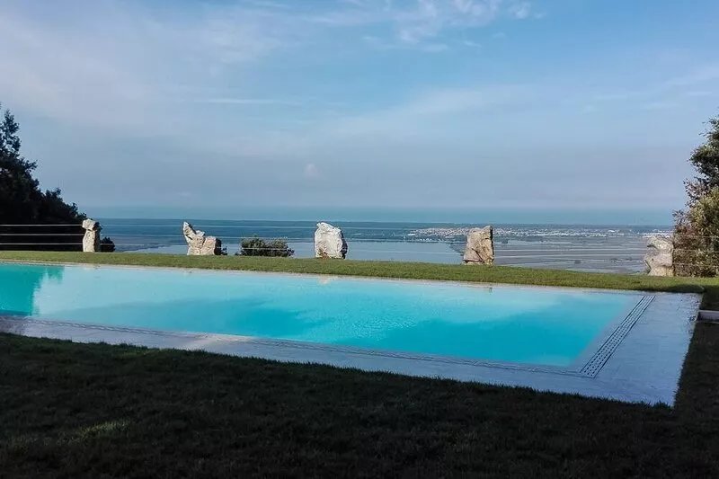 House Gelsomino in Tuscany (LUCCA) with Pool, garden and spectacular  sea view
