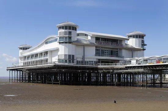 Grand Pier