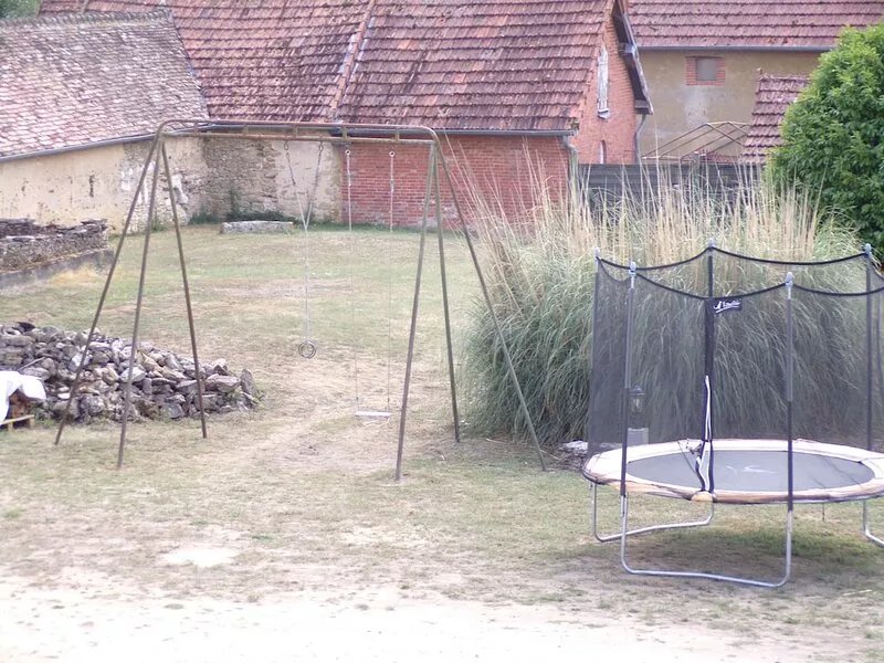 THE ORCHARD FARM