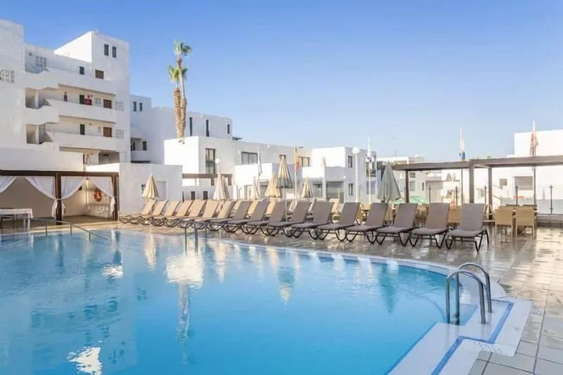 1 Bedroom Apartment, Sunset Bay