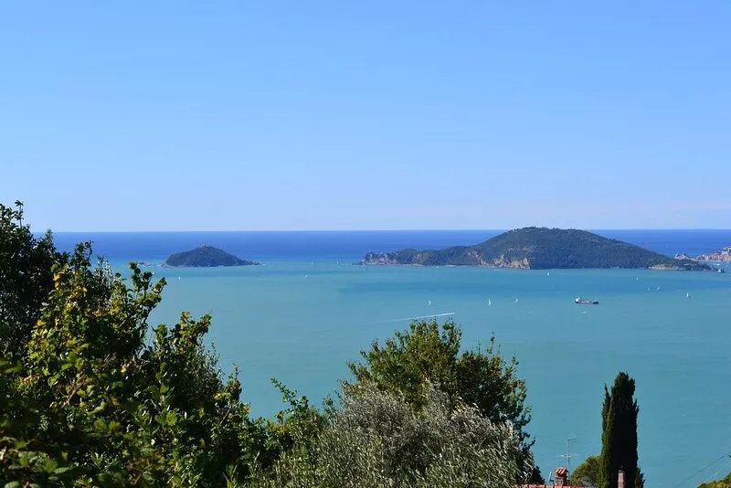 "Ca 'de Speza" 5 minutes walk from the station to visit the 5 Terre and the
