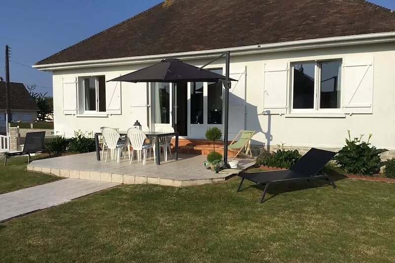 Charming house close to shops and the sea