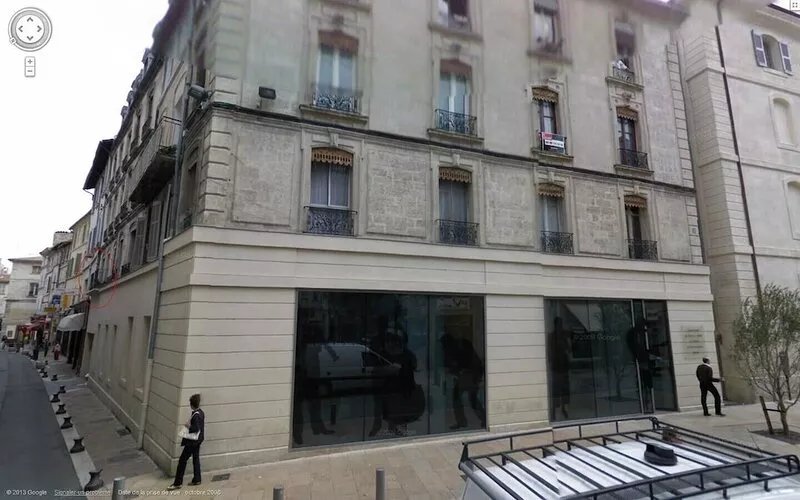 apartment in the heart of Avignon INTRAMUROS