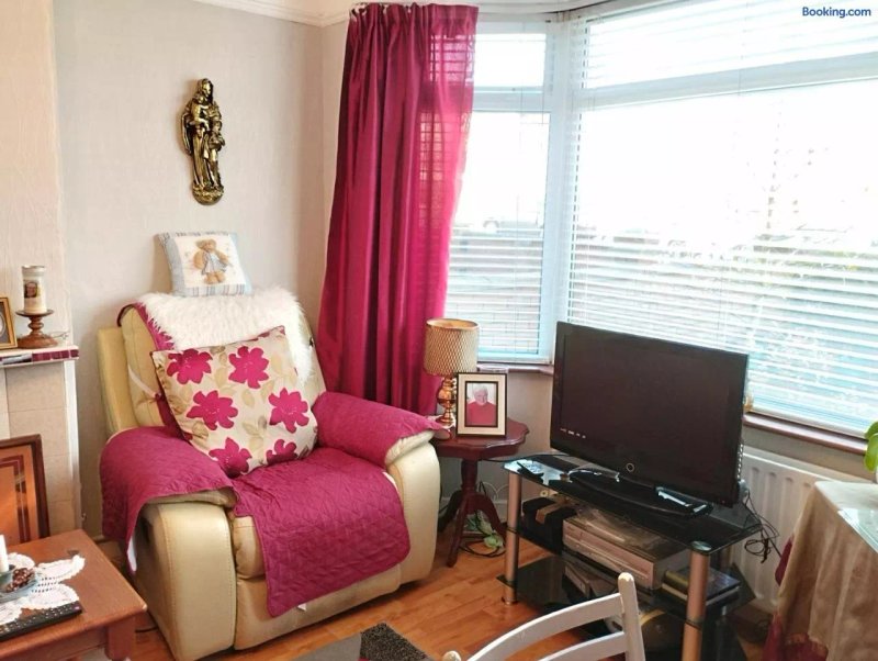 Comfy Wee House