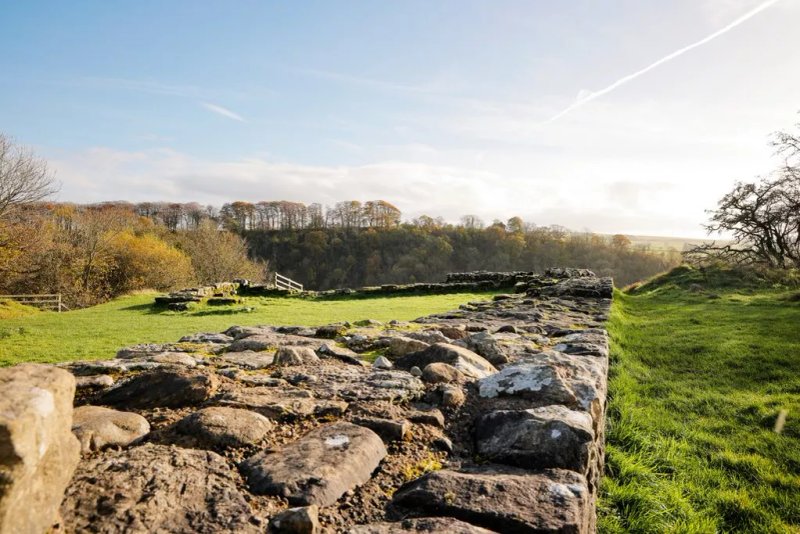 Harrows Scar Milecastle And Wall - Hadrian's Wall