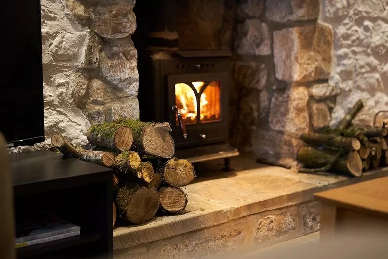 Stuc an t Sagairt Cottage, Loch Lomond