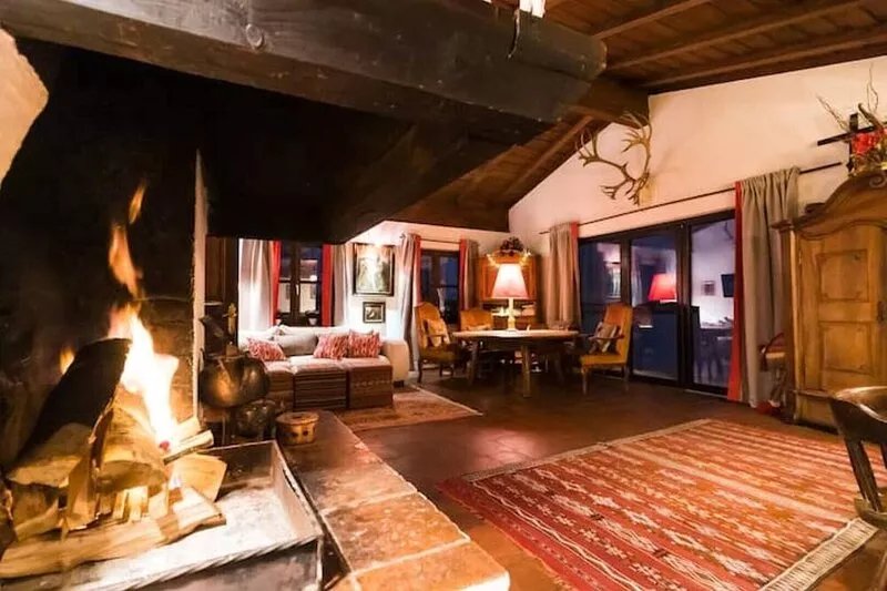 Charming Mountain Chalet (Ski-in/Ski-out) with wonderful terrace in Obertauern