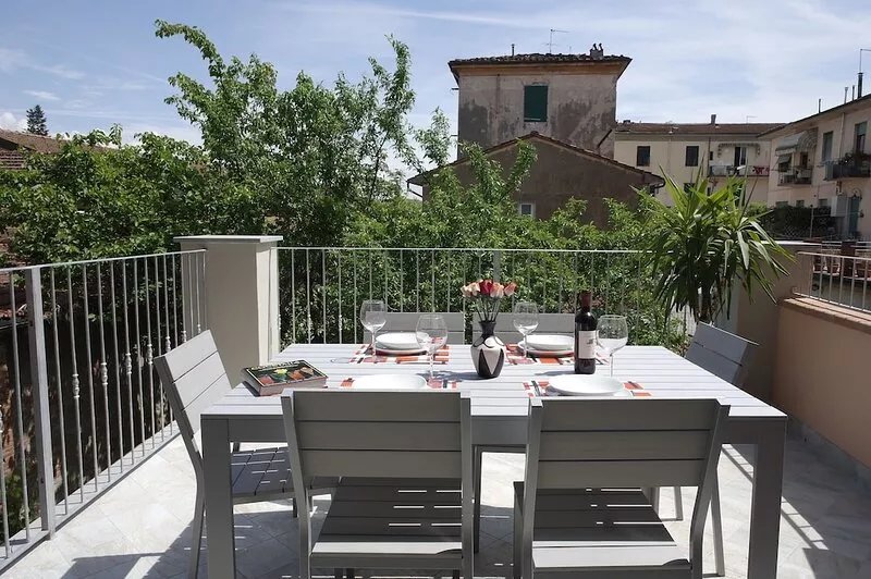 LA TERRAZZA – Wifi, amazing location and terrace!