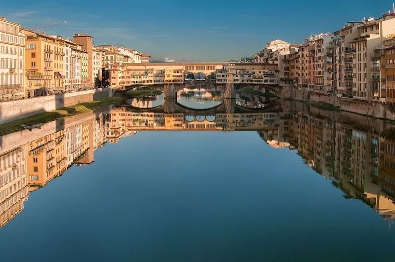 Elegant and bright apartment adjacent to the historic center