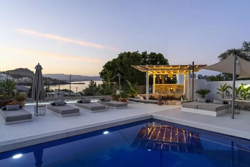 Stunning sea views and in high demand, reserve your holiday dates today.