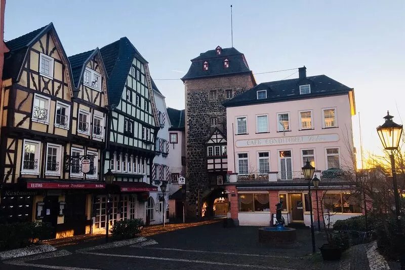 NEW opened in 2019 ▫️ Living "In a small style l" in the heart of Linz on the
