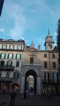 Arco Mera