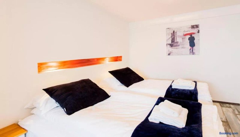 Guesthouse 77