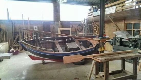 Chantier de Construction Navale Traditionnelle