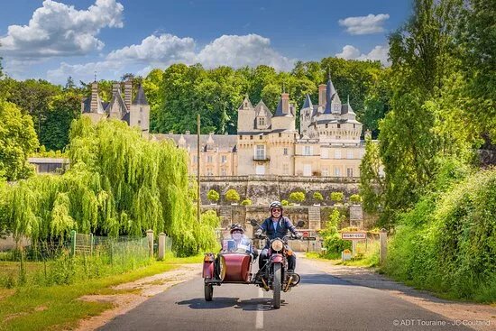 RETRO TOUR CHATEAUX DE LA LOIRE