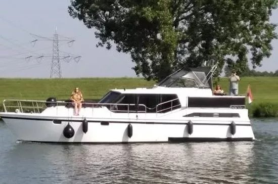 HM-Yachtrental