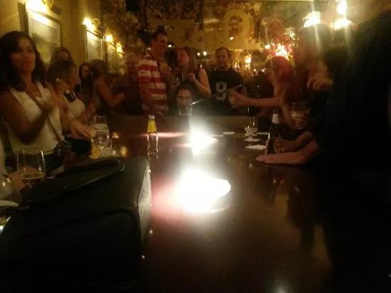 Toni 2 Piano Bar
