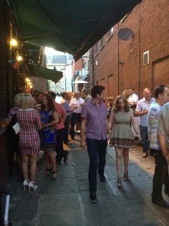 Elliotts Bar