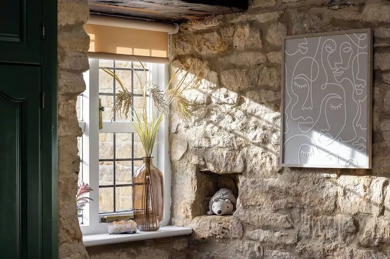 Bourton on the Water Scandi Chic Authentic Cottage