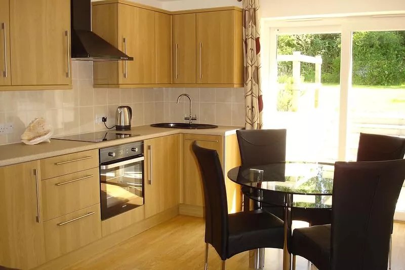Watch the badgers from the window in a beautiful & peaceful countryside setting