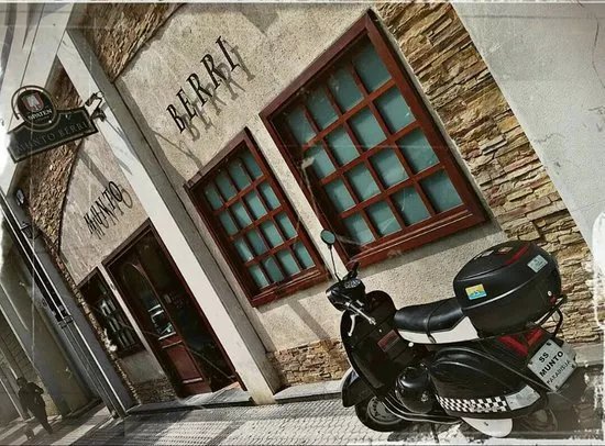 Munto Berri - Cafe Bar (Aiete)