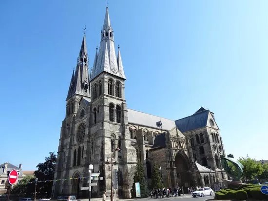 Collegiale Notre-dame-en-vaux