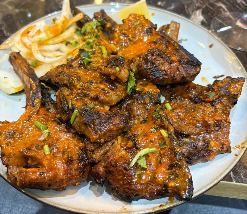 Lala's Grill & Restaurant