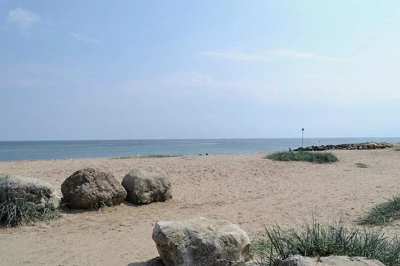 3 bedroom accommodation in Mudeford near Christchurch