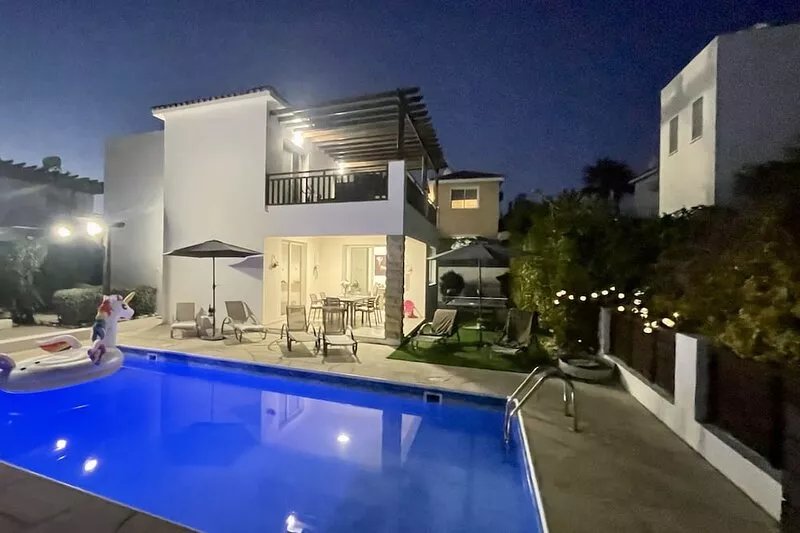 Villa Georgina!Beautiful 3bedroom Villa at Coral bay