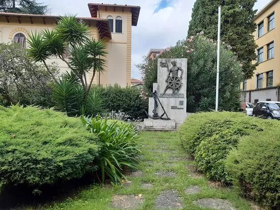 Monumento ai Marinai Caduti