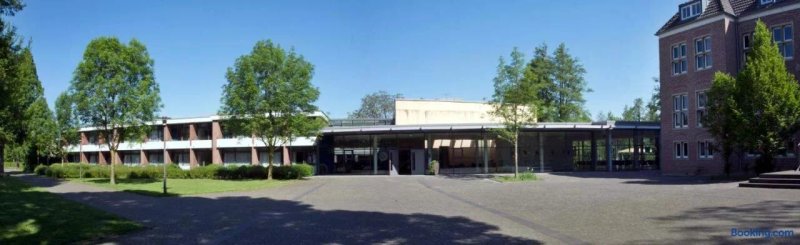 Wasserburg Rindern