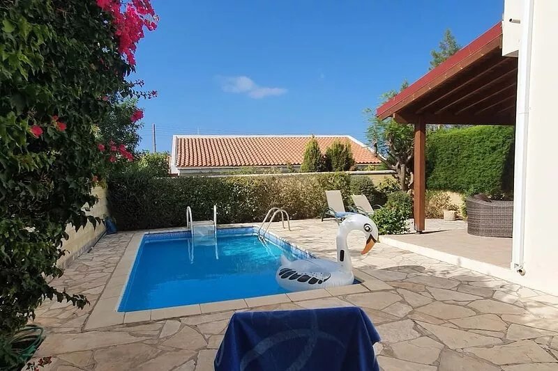 Melanda Semi detached Villa with private pool in a quite area in Pissouri