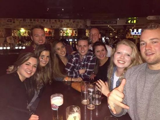 The Edinburgh Pub Crawl