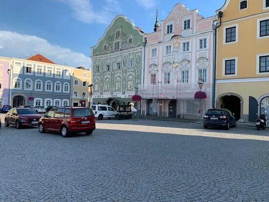 Der Marktplatz von Obernberg am Inn