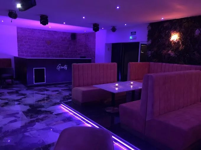 Gravity Lounge