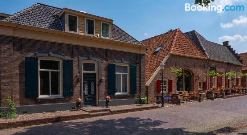 Meestershuis Bronkhorst