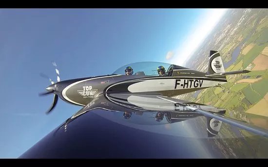 Top Gun Voltige