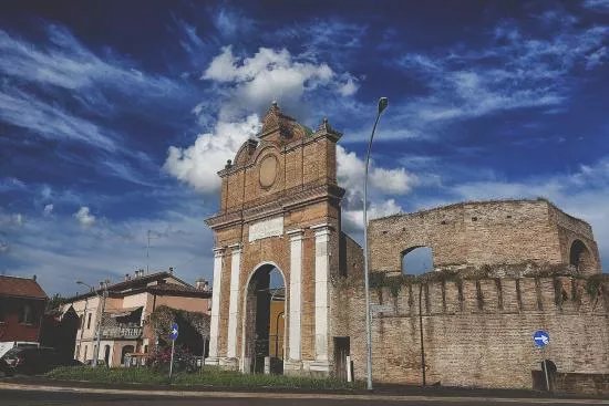Porta Schiavonia