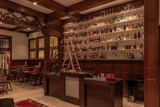 Whisky & Gin Whiskybar And Gin-tonicbar