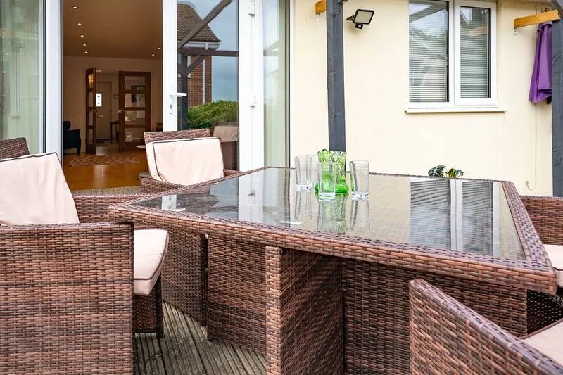 Bembridge Bungalow Three Bedrooms Close Village Centre And Beaches