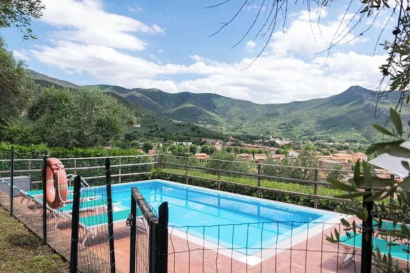 PRIVATE POOL - FARMHOUSE FATTORIA LA PIEVE - VILLA OLEANDRO, 8 Km from Pisa