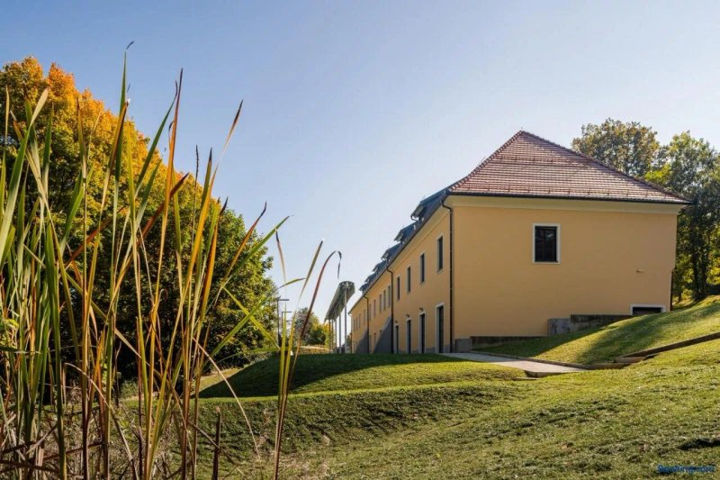 Dvorec Trebnik