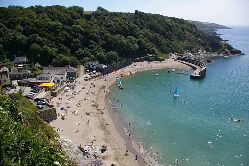 NEW 2021, Idyllic Cottage in Polkerris,  by the beach, sea views, near Fowey.