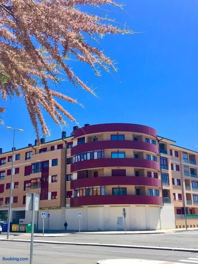 VUT Sencilla y Cómoda en Ávila Capital