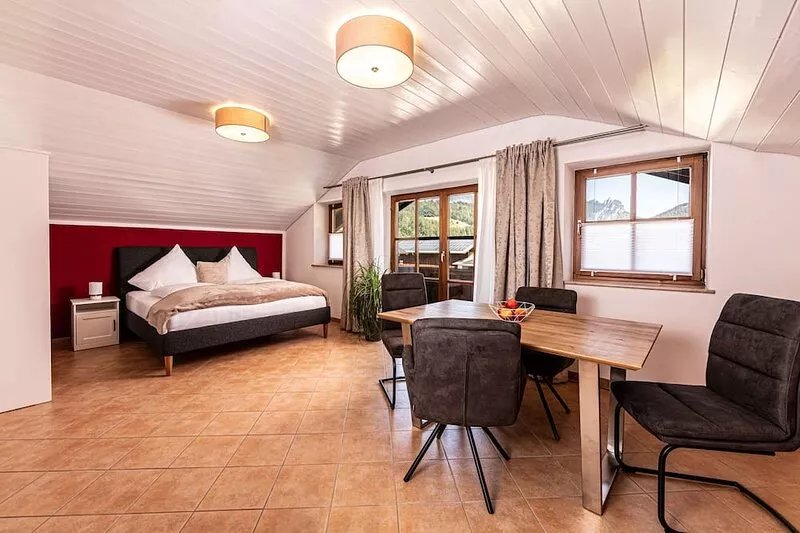 Cozy vacation apartment "Untersberger Kuschelnest" with a fantastic mountain