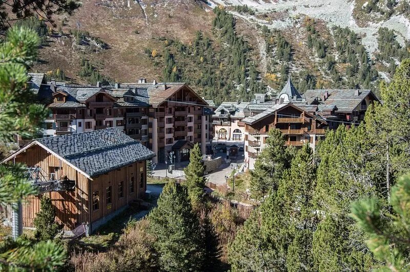 Prince des Cimes Arc1950 6 bed, ski-in, ski-out, underground parking